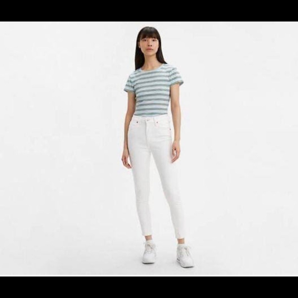 White mile high super skinny Levi’s